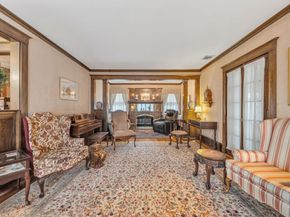 131 Fair Oaks Park, Needham MA 02492