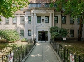 2001 Commonwealth Ave 4, Boston MA 02135