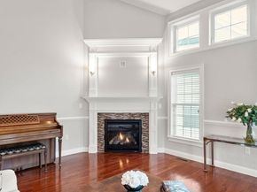 94 North St, Medfield MA 02052