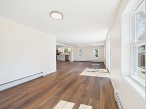 5 Pilgrim Ave, Wareham MA 02571