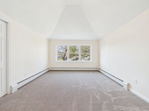 5 Pilgrim Ave, Wareham MA 02571