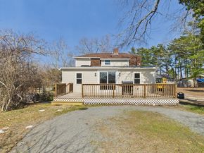 5 Pilgrim Ave, Wareham MA 02571