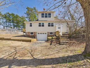5 Pilgrim Ave, Wareham MA 02571