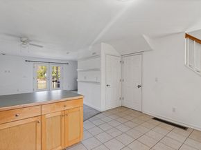 2743 Cranberry Hwy 5B, Wareham MA 02571