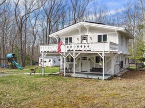 503 Hilltop Rd, Lancaster MA 01523