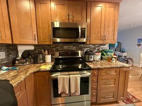 271 Boston Post Rd 7, Marlborough MA 01752