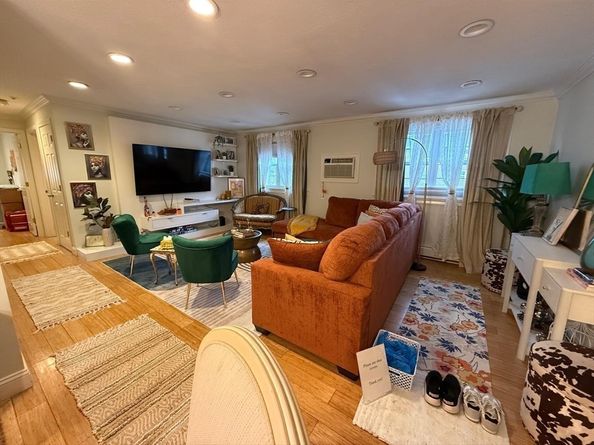 271 Boston Post Rd 7, Marlborough MA 01752