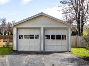306 Franklin Road, Fitchburg MA 01420