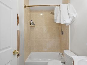 82 Edison St 82, Quincy MA 02169