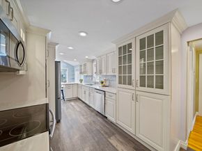 20 Francis Rd, Sharon MA 02067