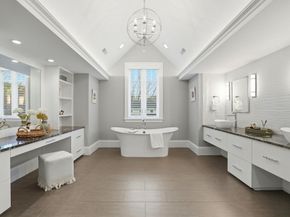 15 John Poulter Road, Lexington MA 02421