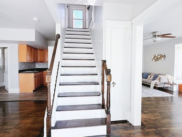 4 Longfellow Rd, Worcester MA 01602