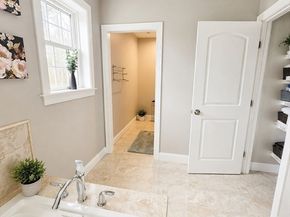 278 Putnam Hill Rd, Sutton MA 01590