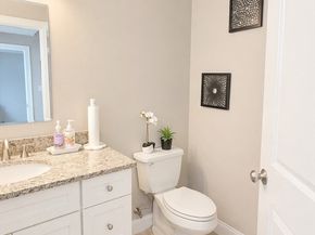 278 Putnam Hill Rd, Sutton MA 01590