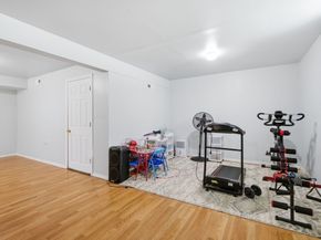 114 Richard Rd 8, Leominster MA 01453