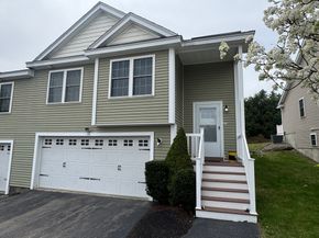 114 Richard Rd 8, Leominster MA 01453