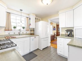 98 Cherry St, Newton MA 02465