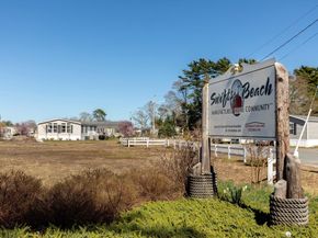 8 Swifts Beach Road 33, Wareham MA 02571