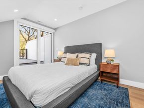 442 Lowell Ave 442, Newton MA 02460