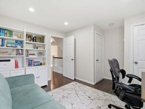 109 Gould Rd, Andover MA 01810