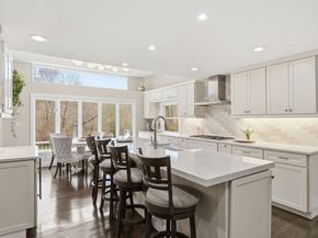 109 Gould Rd, Andover MA 01810