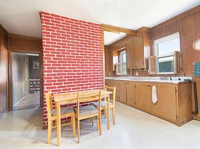 441 Hamilton St, Southbridge MA 01550