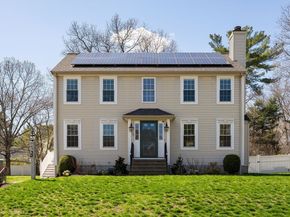 53 Mansfield St, Weymouth MA 02190