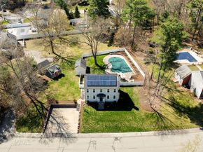 53 Mansfield St, Weymouth MA 02190