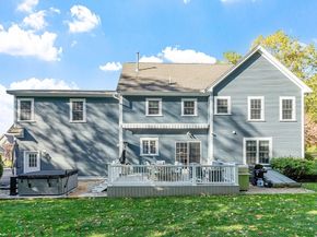 27 Garfield Ave, Danvers MA 01923