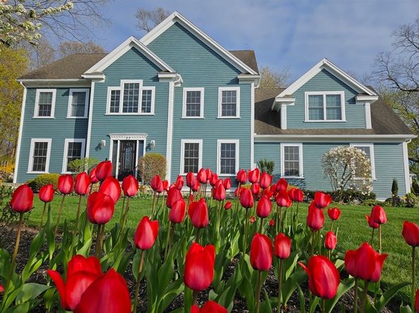 27 Garfield Ave, Danvers MA 01923