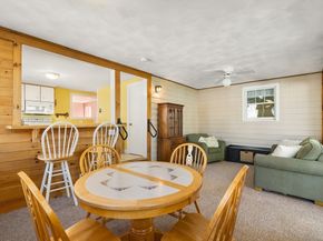 67 Colonial Ave, Lynn MA 01904