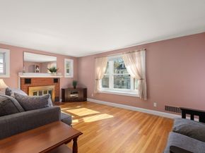 67 Colonial Ave, Lynn MA 01904