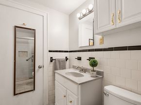 67 Colonial Ave, Lynn MA 01904