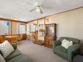 67 Colonial Ave, Lynn MA 01904