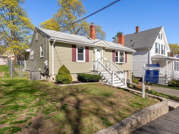 67 Colonial Ave, Lynn MA 01904