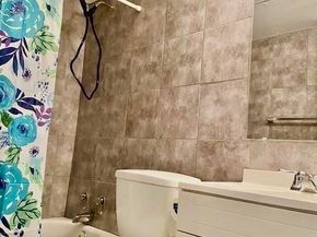 70 Southbridge St 709, Worcester MA 01608