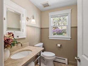 16 Hastings Rd, Lexington MA 02421