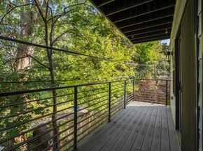 19 W Tremlett St 4, Boston MA 02124