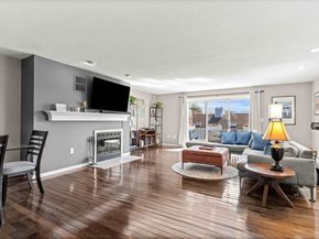 2 Countryside Ln 1301, Salem MA 01970
