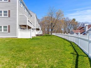 2 Countryside Ln 1301, Salem MA 01970