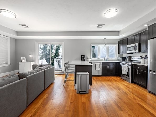 417 East 7th St 2, Boston MA 02127
