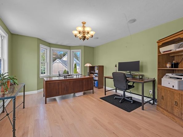 93 Haggerty Rd, Charlton MA 01507
