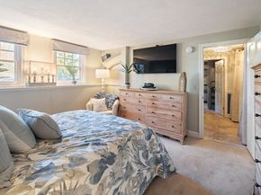 115 Ellis Farm Ln, Melrose MA 02176