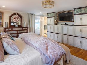 115 Ellis Farm Ln, Melrose MA 02176