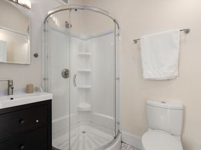 16 Fredette Rd, Newton MA 02459