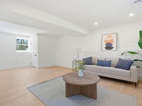 26 Old Pottery Ln, Norwell MA 02061