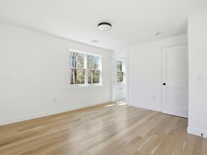 26 Old Pottery Ln, Norwell MA 02061
