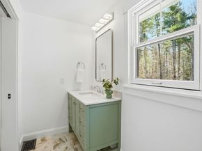26 Old Pottery Ln, Norwell MA 02061