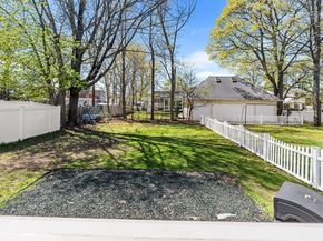 35 Boutelle St B, Leominster MA 01453