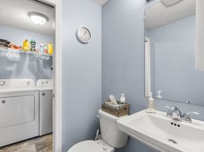 35 Boutelle St B, Leominster MA 01453